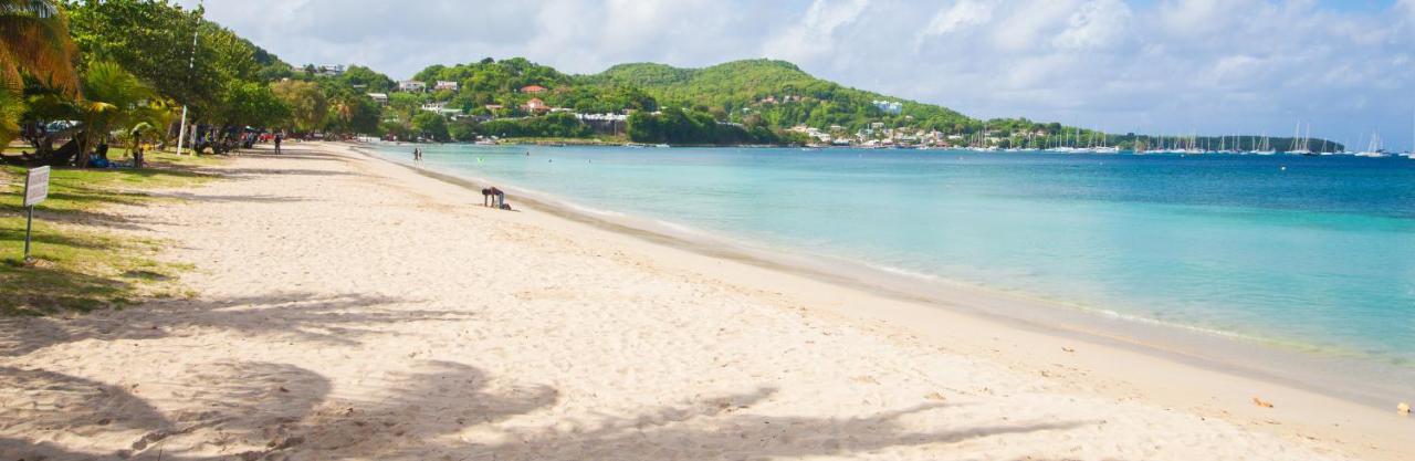Studio Climatise - Piscine-Plage - 1 A 2 Personnes Sainte-Anne Luaran gambar